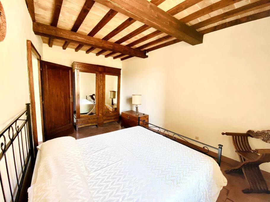Casa Vacanze Luna Тоди Экстерьер фото